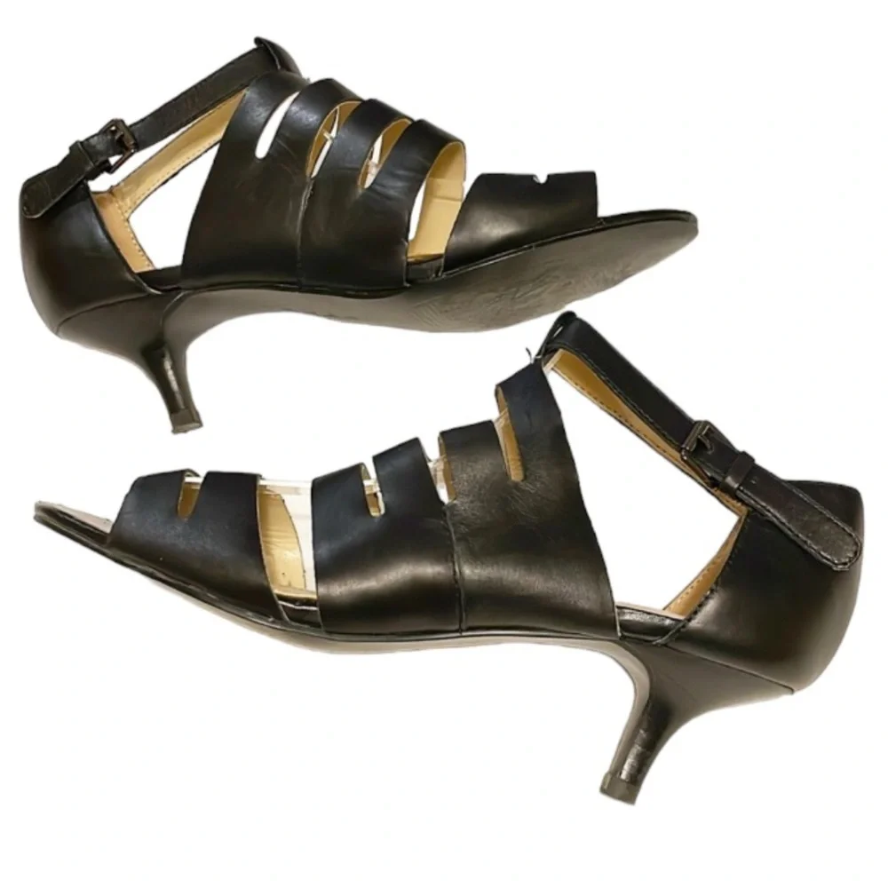 Tahari Dainty black leather cut out heels size 6